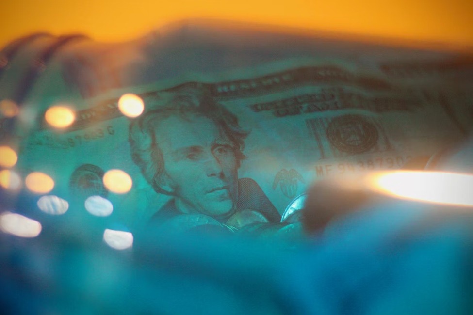 Dollar